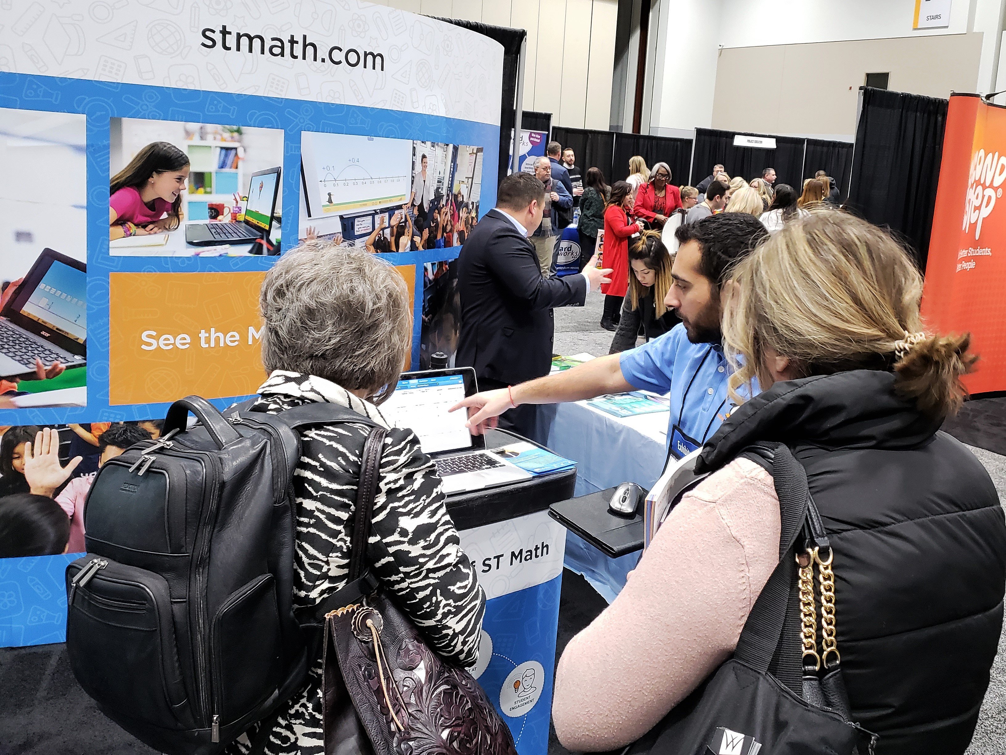 esea-2019-booth-2
