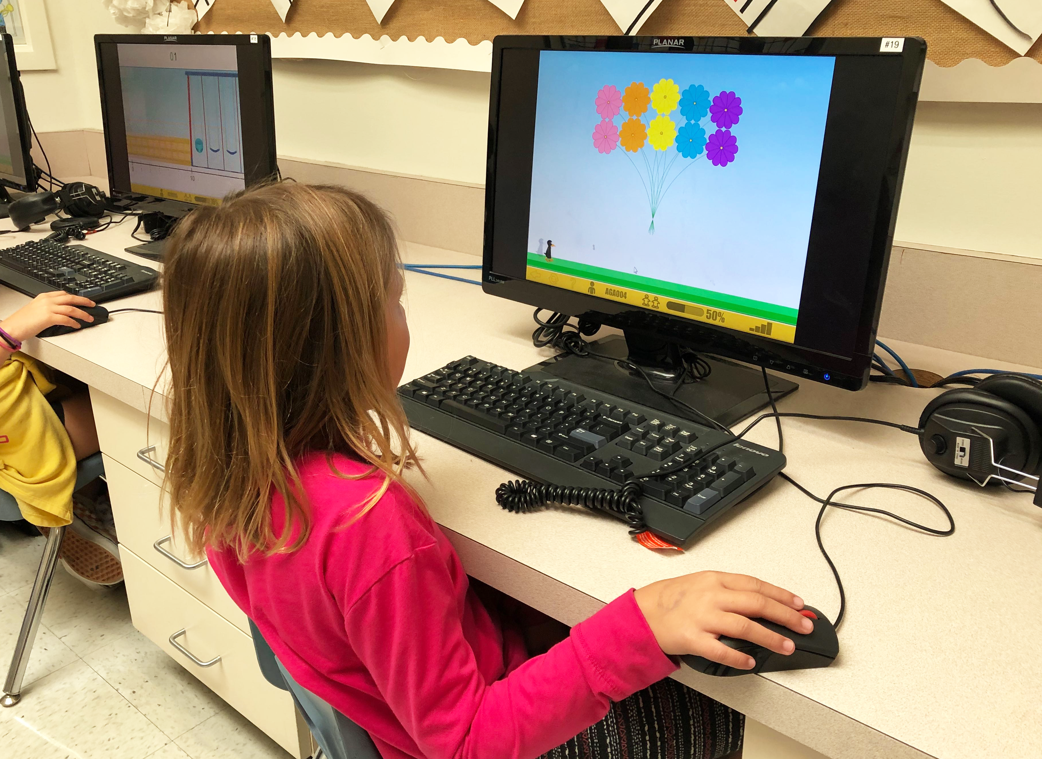 girl-garrett-using-ST-Math-1