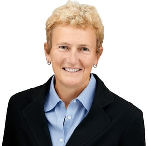 Jo Webber - Headshot-1