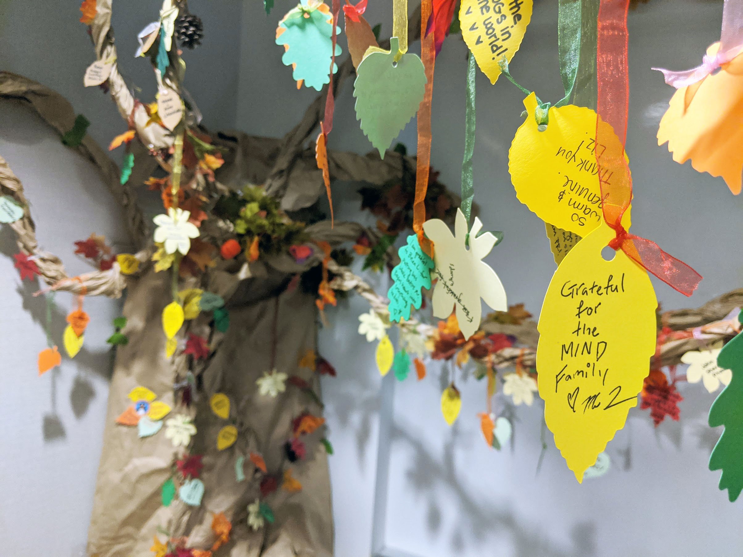gratitude-tree-leaves-3